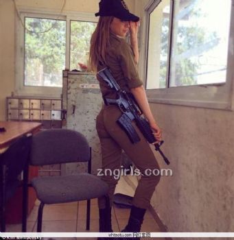 Kim Mellibovsky- 猛虎出闸！以色列「性感女兵」退役图片