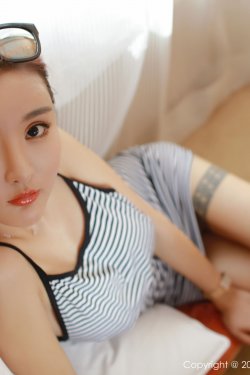 佳佳JiaJia – 五官精致、颜值靓丽且拥有傲人巨乳的美女模特 [模范学院MFStar] Vol.060